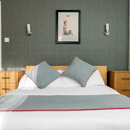 Tulsi Croydon ApartHotel Exterior foto
